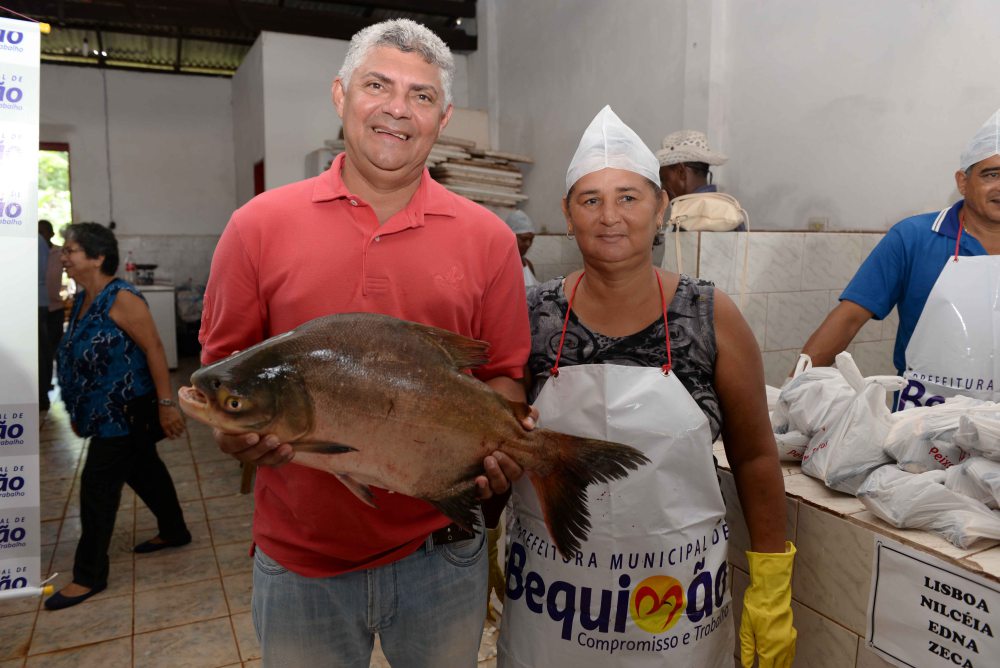 Foto de Prefeitura de Bequimão distribui peixes nesta Quinta-Feira Santa