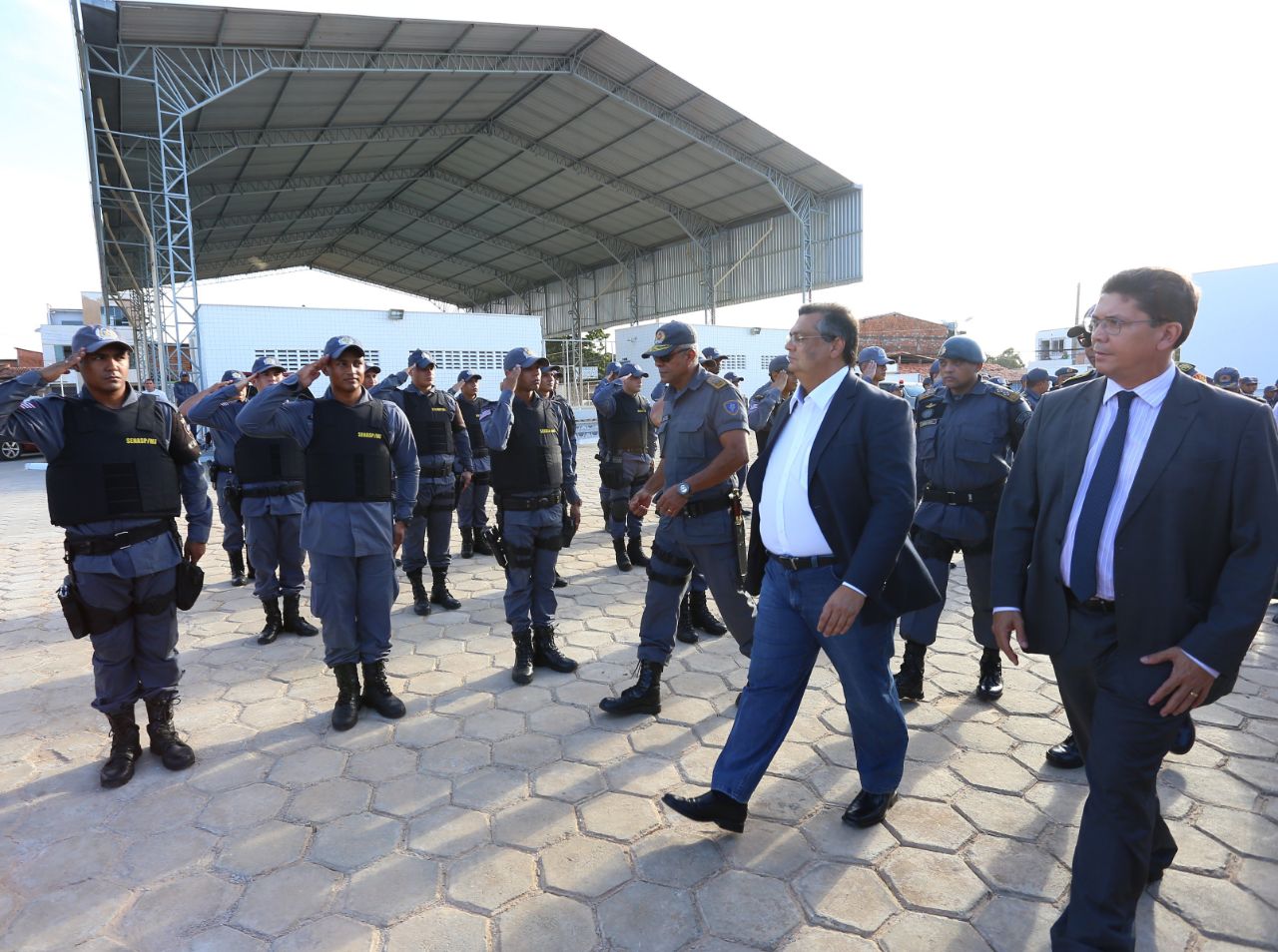 Foto de Governador entrega novo Batalhão da Polícia Militar na Cidade Operária