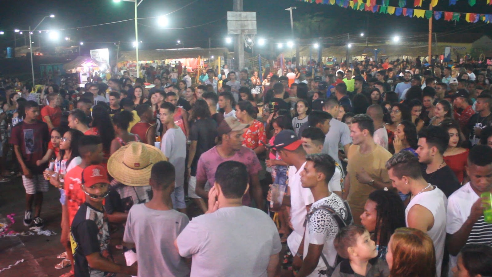 Foto de Arraial da Gente, realizado pela Prefeitura de Bequimão encerra temporada junina com Banda Miragem