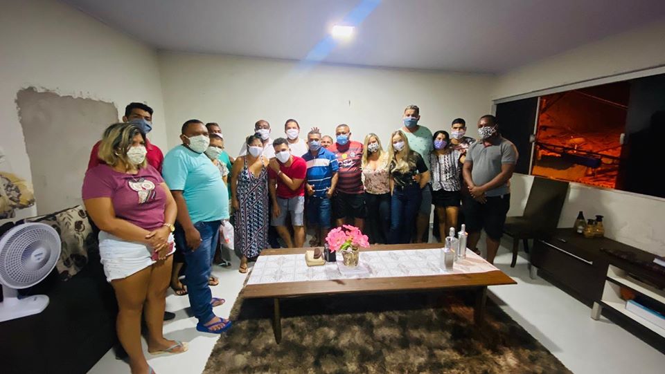Foto de Vereadora Fátima Araújo reúne com sua equipe para tratar das eleições 2020